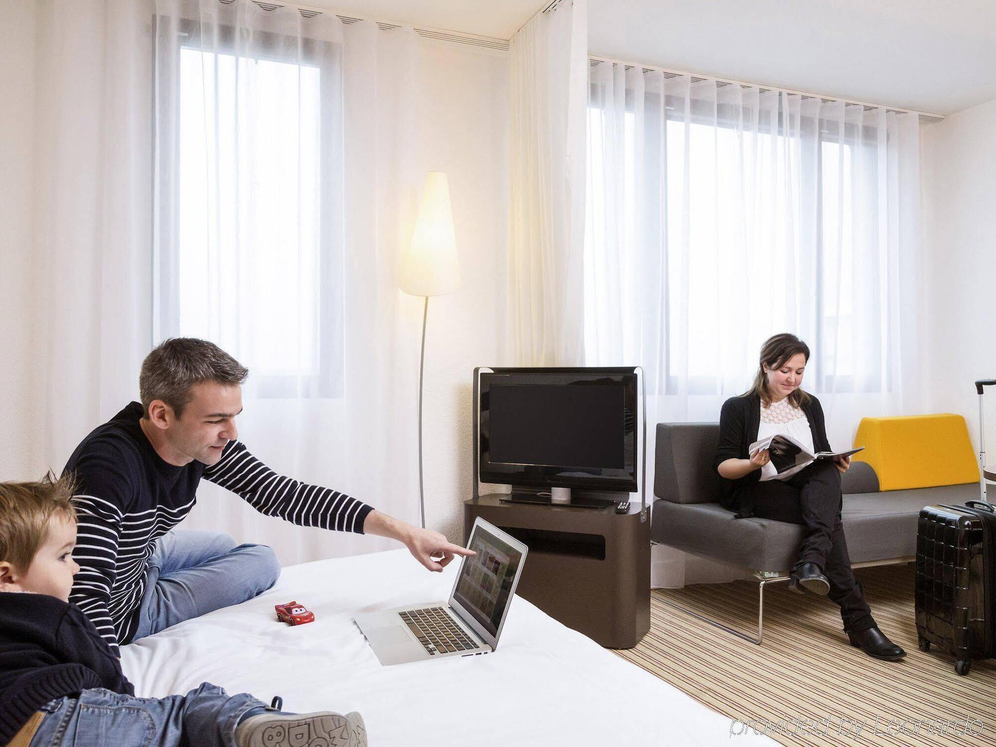 B&B Hotel Calais Terminal Cite Europe 4 Etoiles Coquelles Buitenkant foto